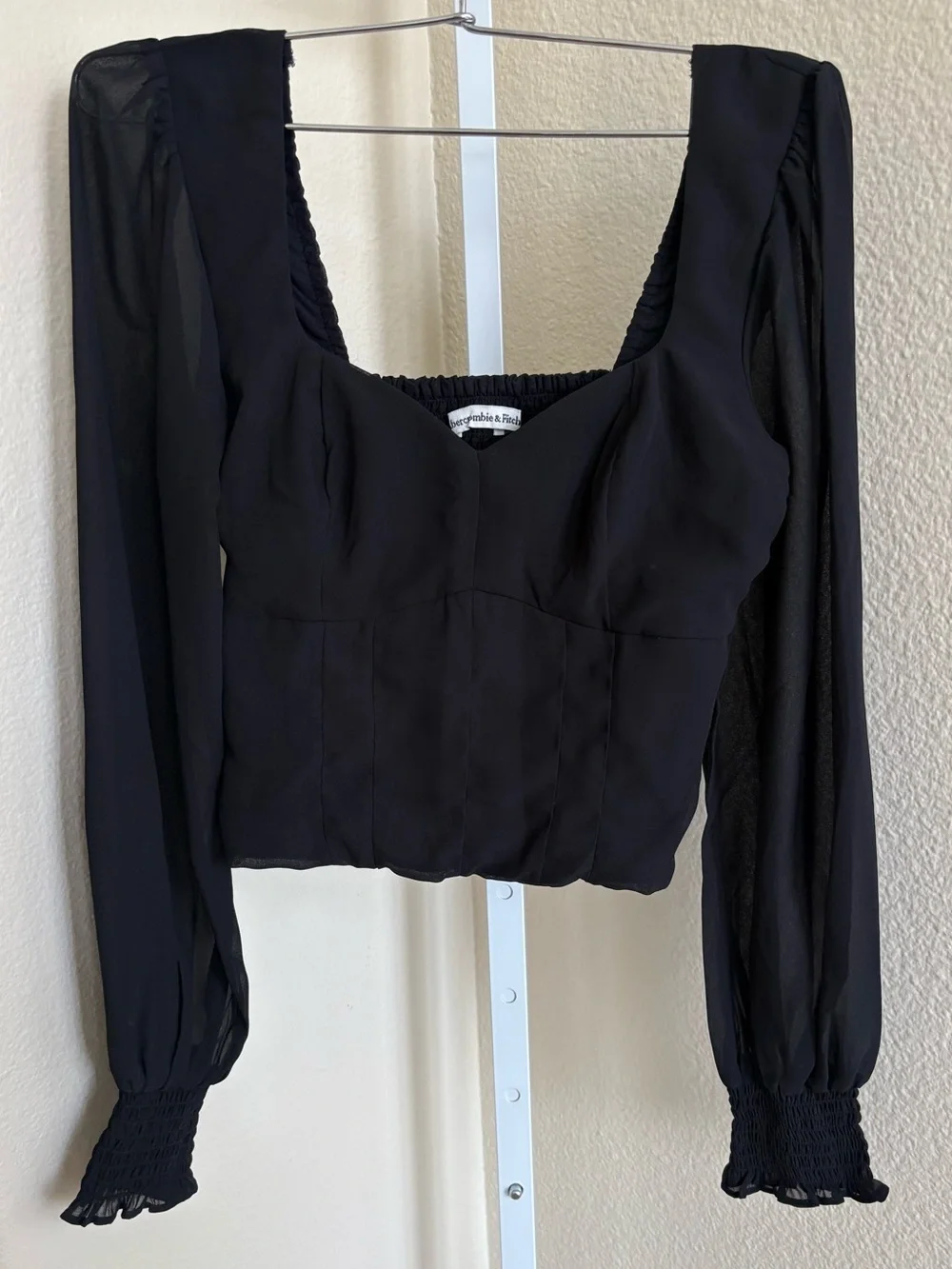 Abercrombie & Fitch new without